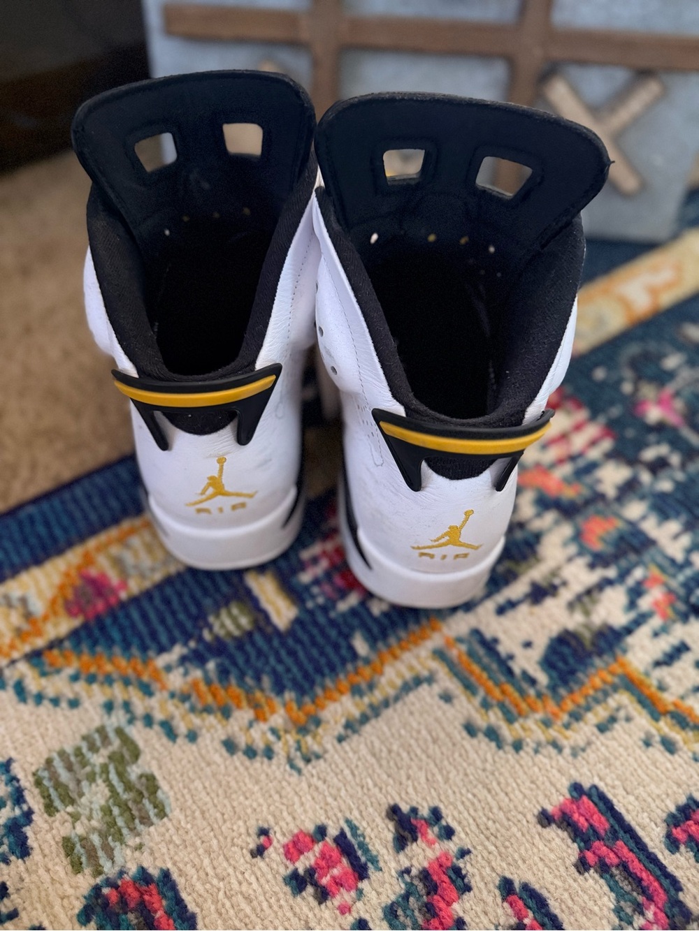 Men’s Jordan Retro 6